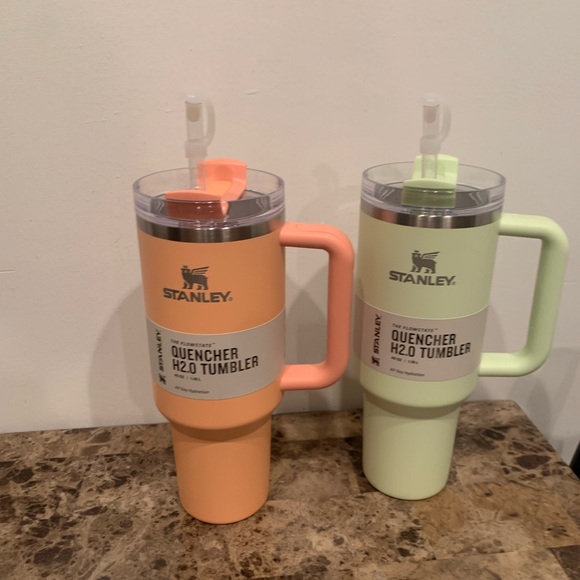 Straw toppers for tumbler straws. - Picture 3 of 17